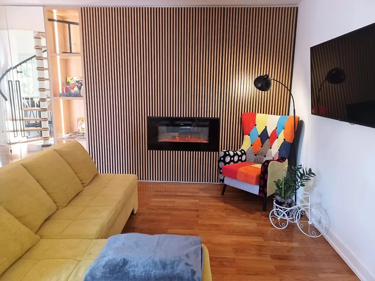 Stunning New Apartment In Centre Of 부젯 0*,  크로아티아